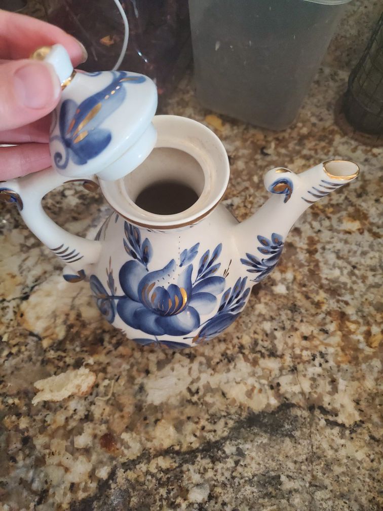 Handmade tea pot