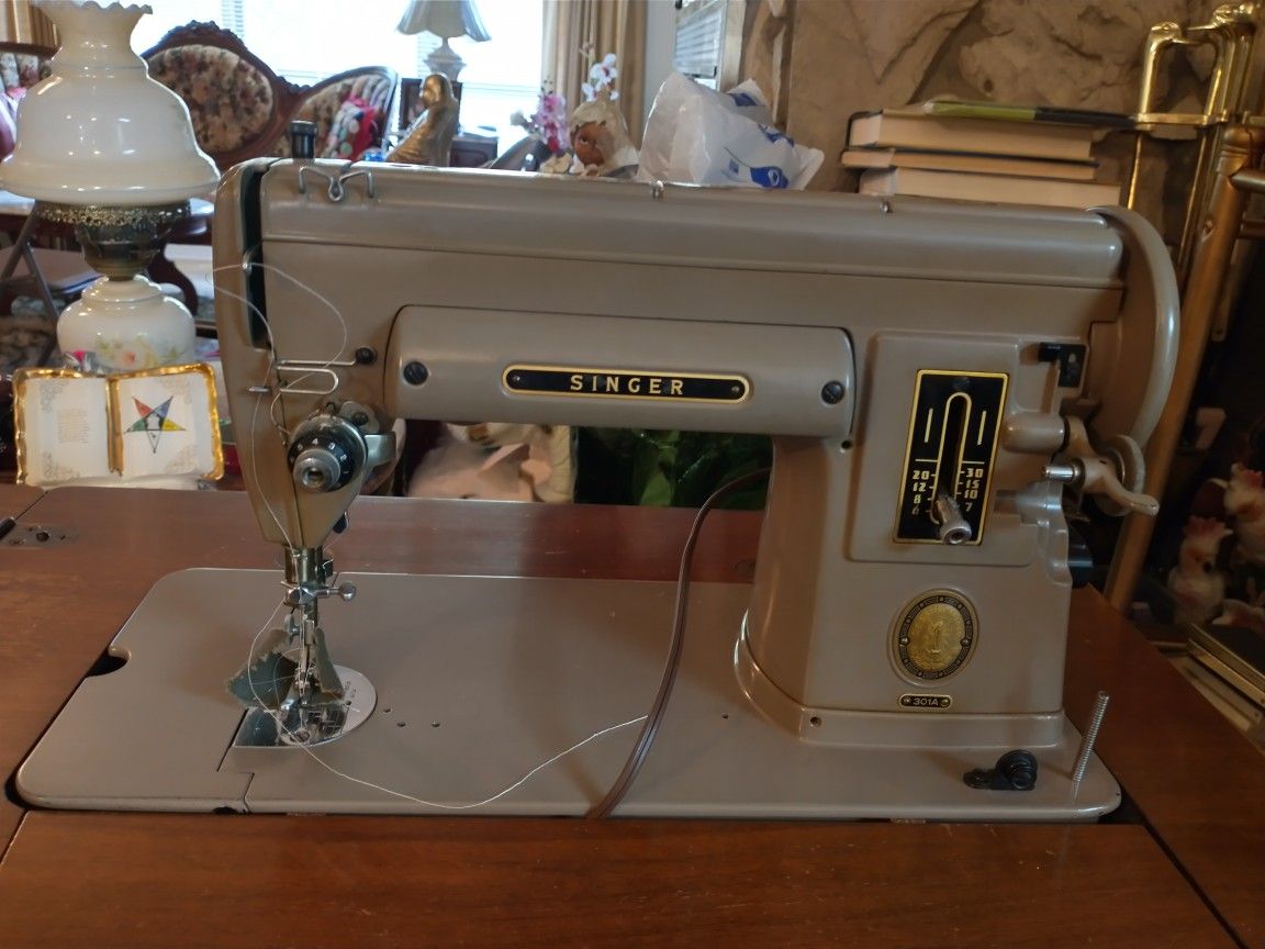 Vintage Singer Sewing Machine
