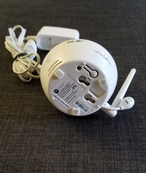 Motorola WiFi Baby Camera (Use with free Hubble for Motorola Monitors App)
