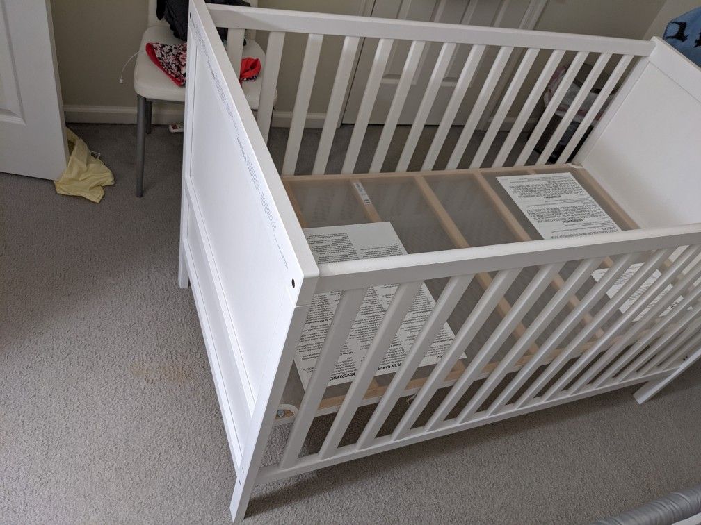 Baby Crib And Mattress