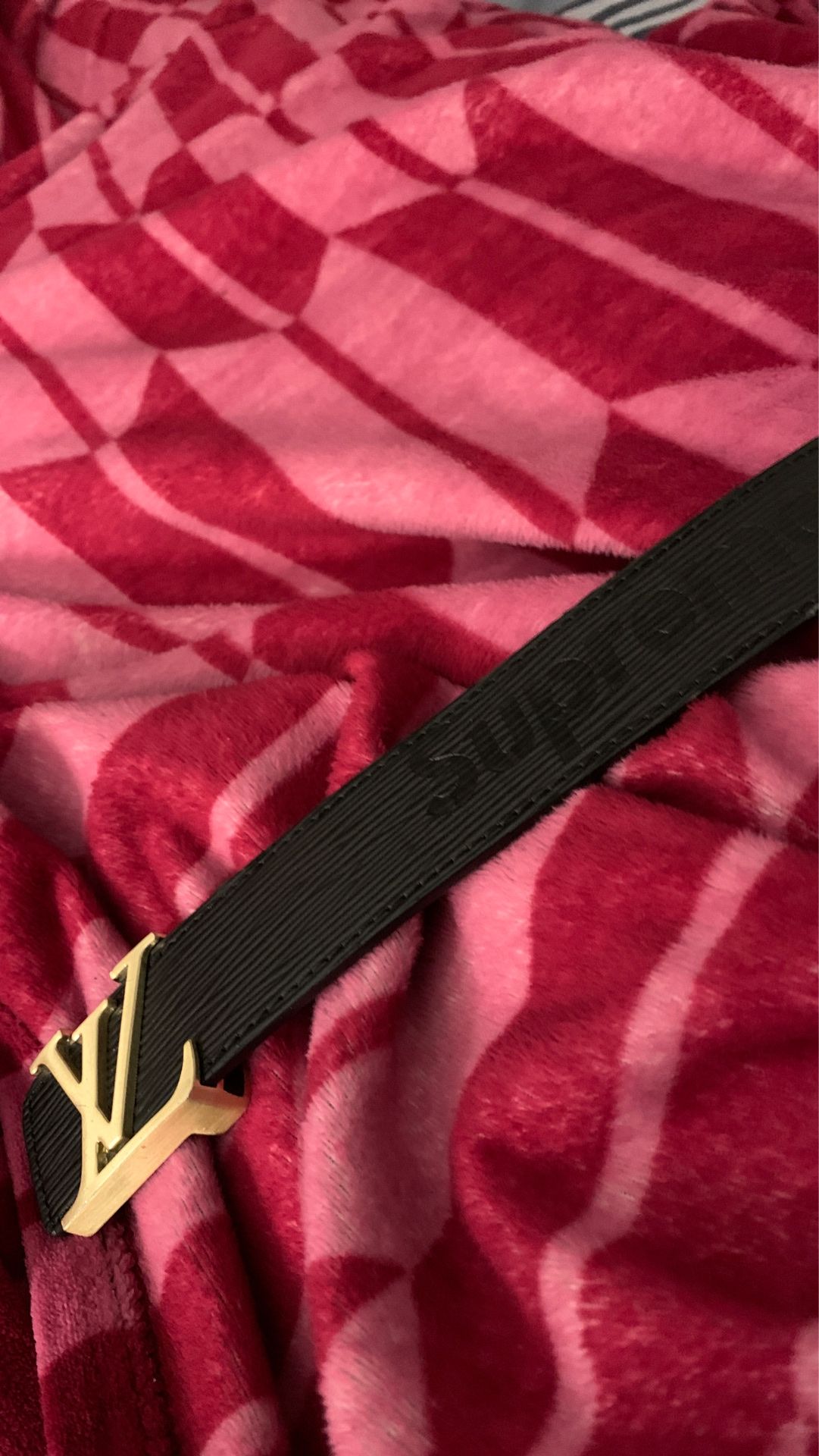 designer belts /supreme belt