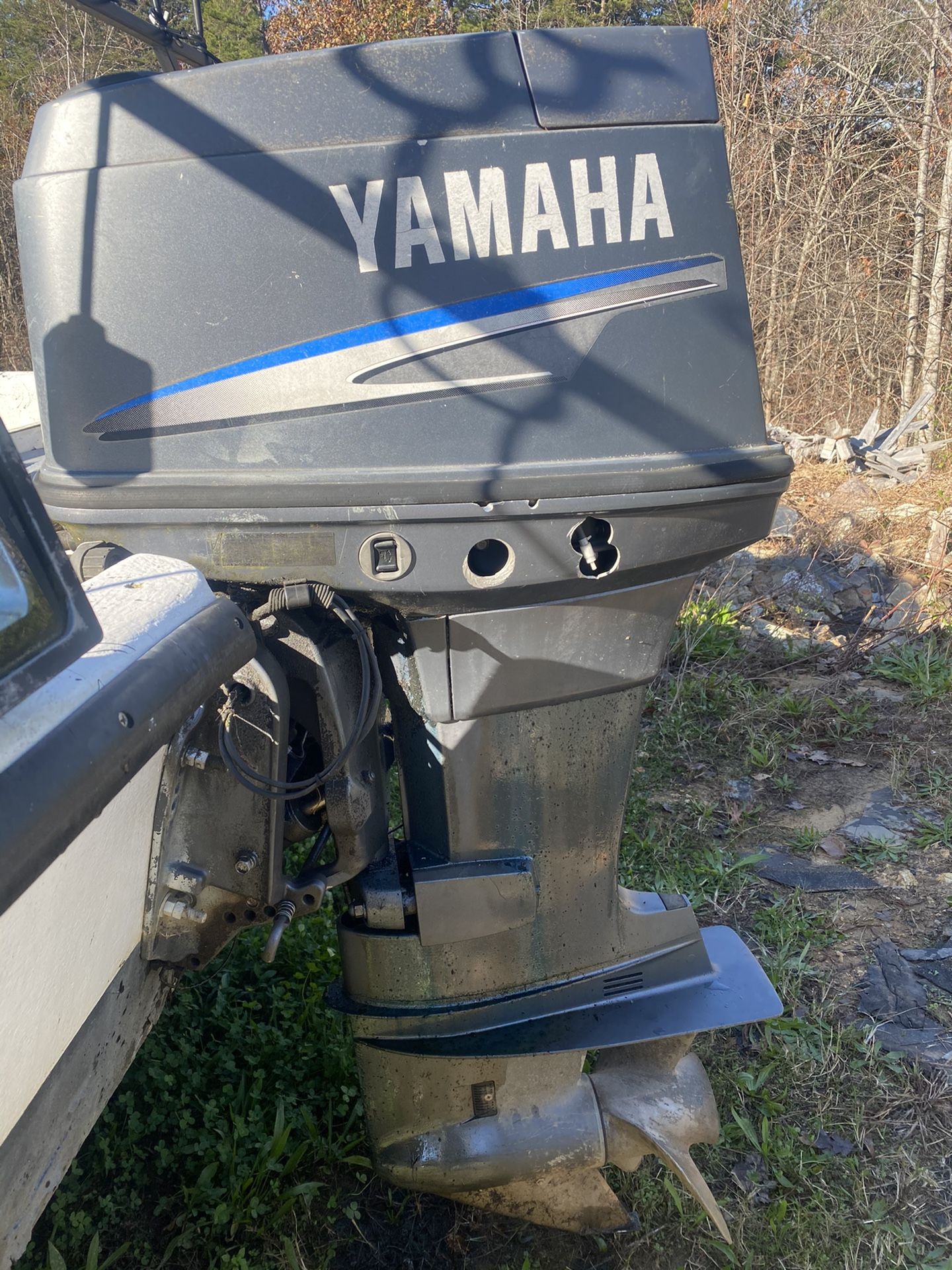 90 hp Yamaha outboard motor