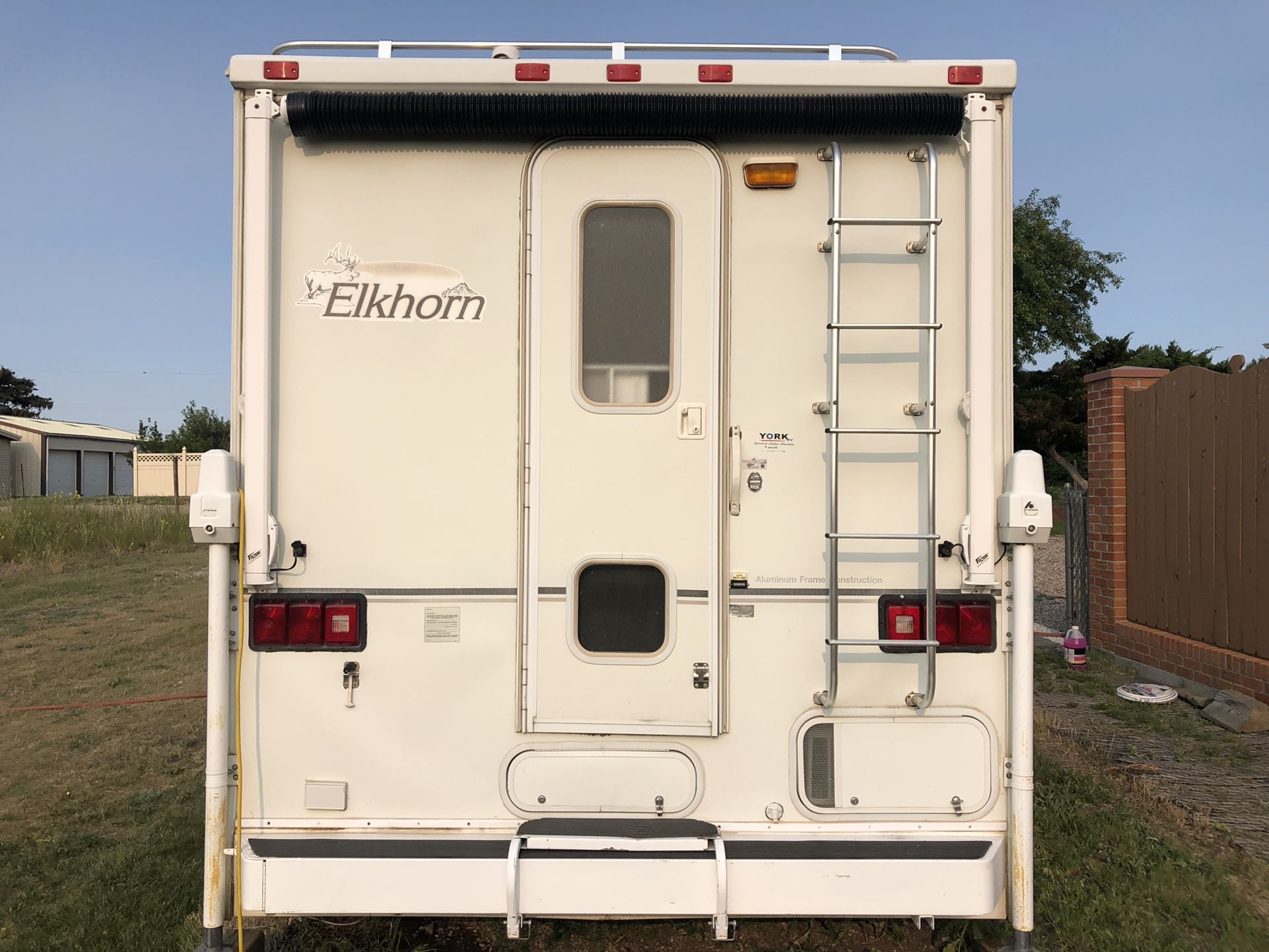 2002 Fleetwood Elk horn 9U