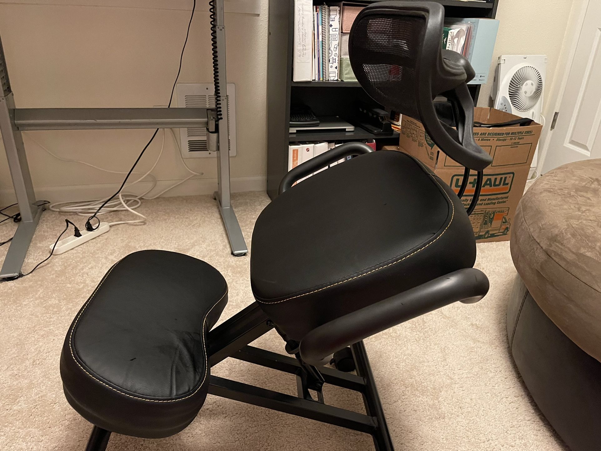Ergonomic Kneeling Chair