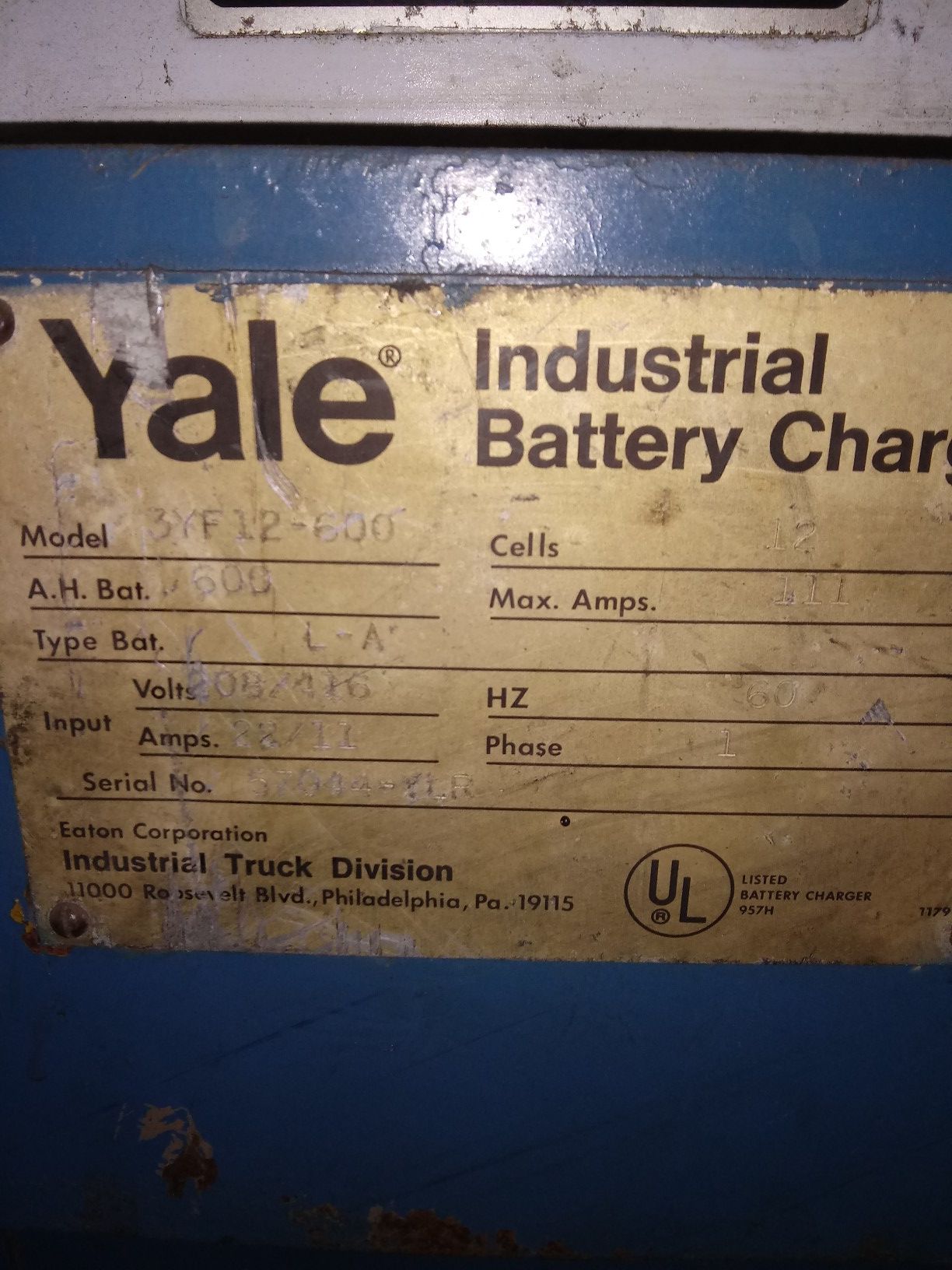 Yale forklift charger.