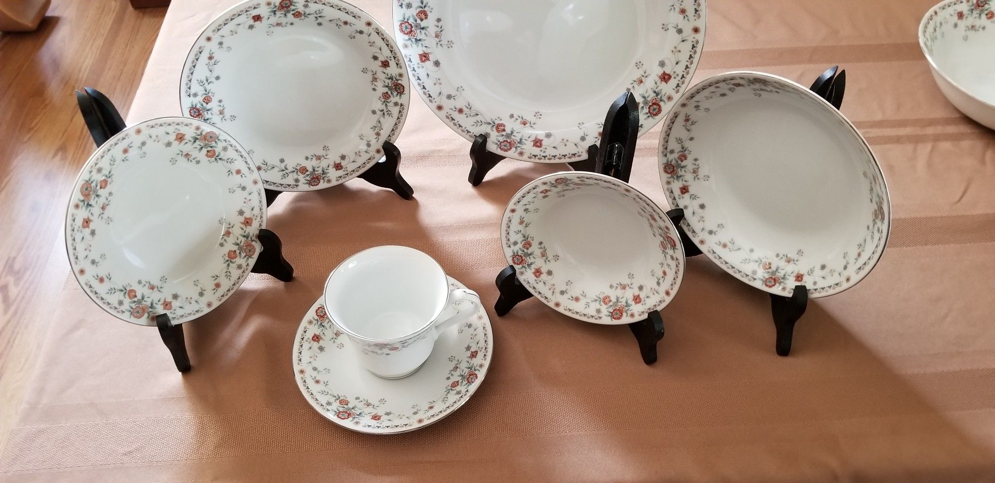 China, service for 12