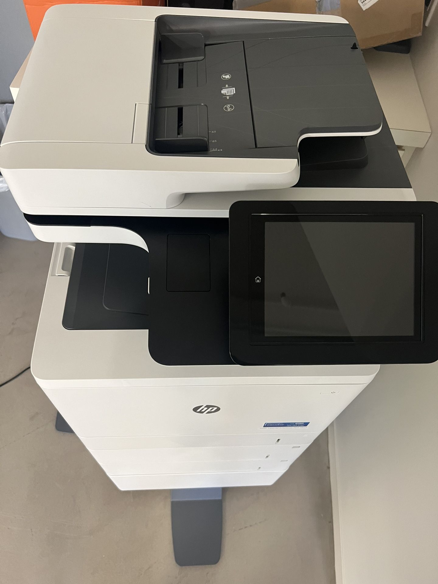 Color Laser Jet Enterprise Mfp M577dn with extra drawers and stand