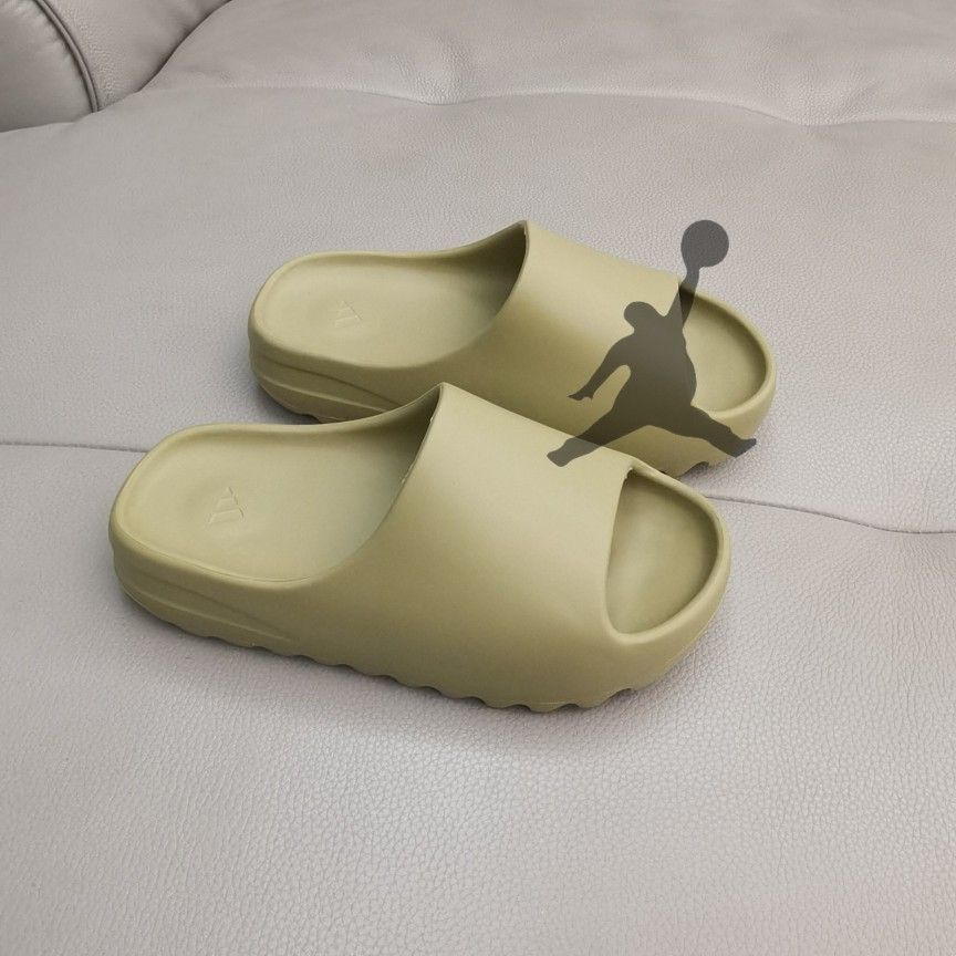 Adidas Yeezy Slide All Sizes Available