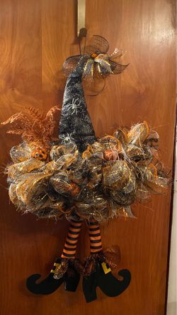 Witch hat wreath “ lights up’ made to order Thumbnail