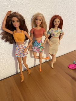 Barbie Clothes Galore Thumbnail
