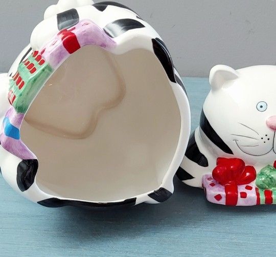 Vintage Christmas Cat Canister