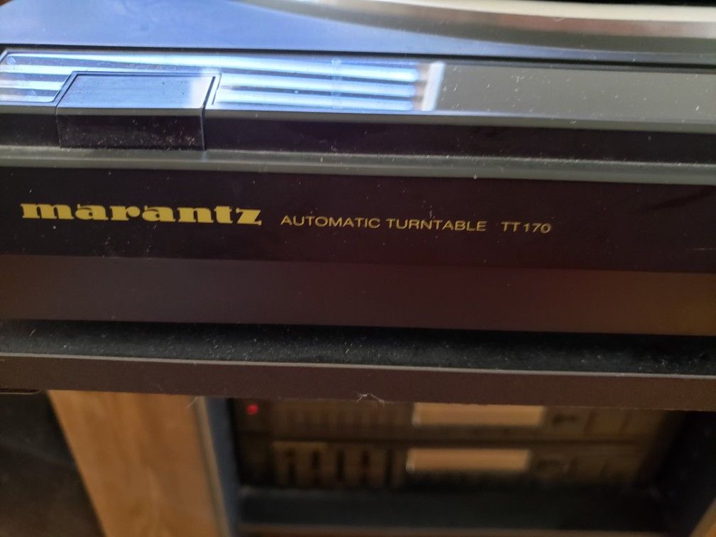 Marantz home stereo