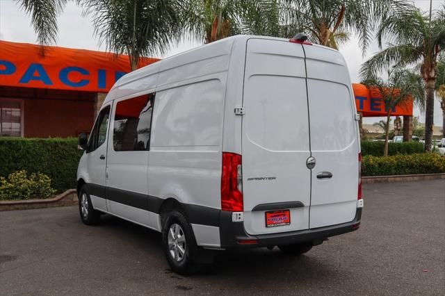 2019 Freightliner Sprinter Cargo Van