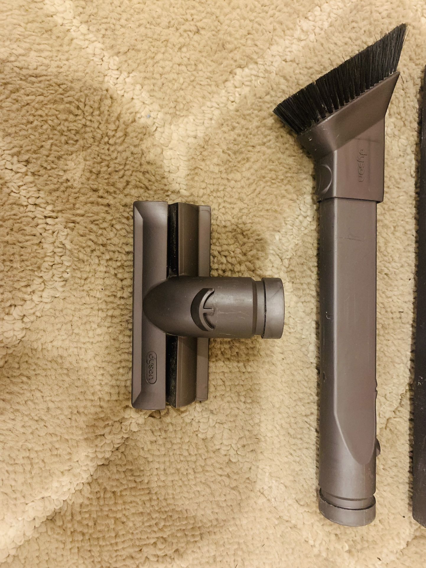 Dyson DC 40 vacuum cleaner