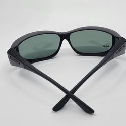 Cocoons sunglasses C4126 OverX Flex2Fit Polarized Mini Slim MS. 
Pre-owned, very good shape, no scratches. Thumbnail