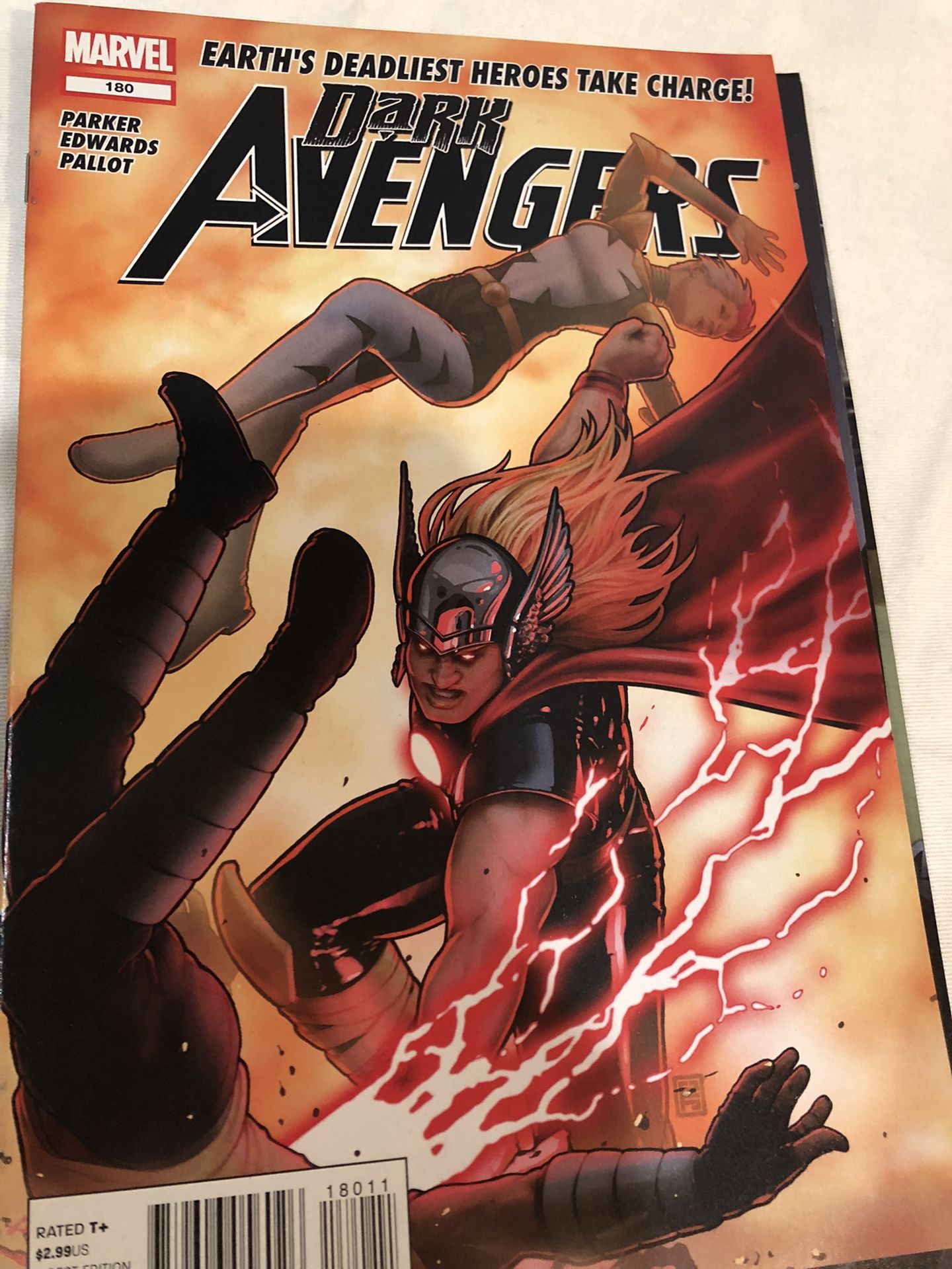 Marvel Comics Dark Avengers 4 Issues