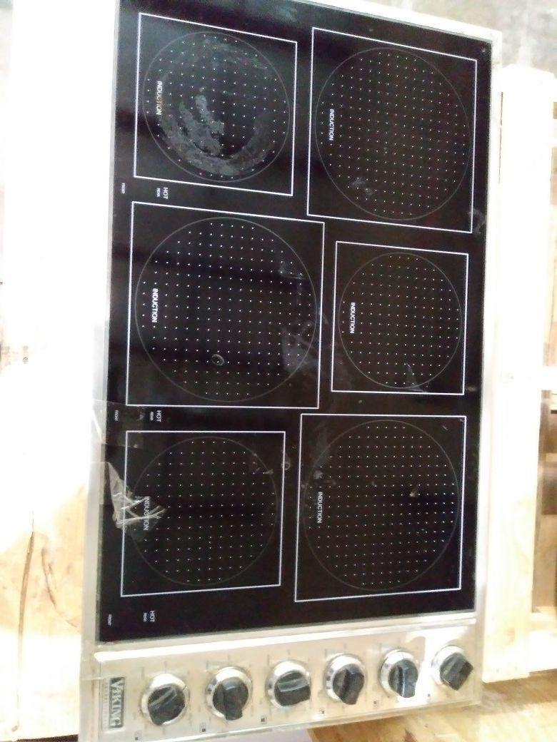 Viking induction cooktop