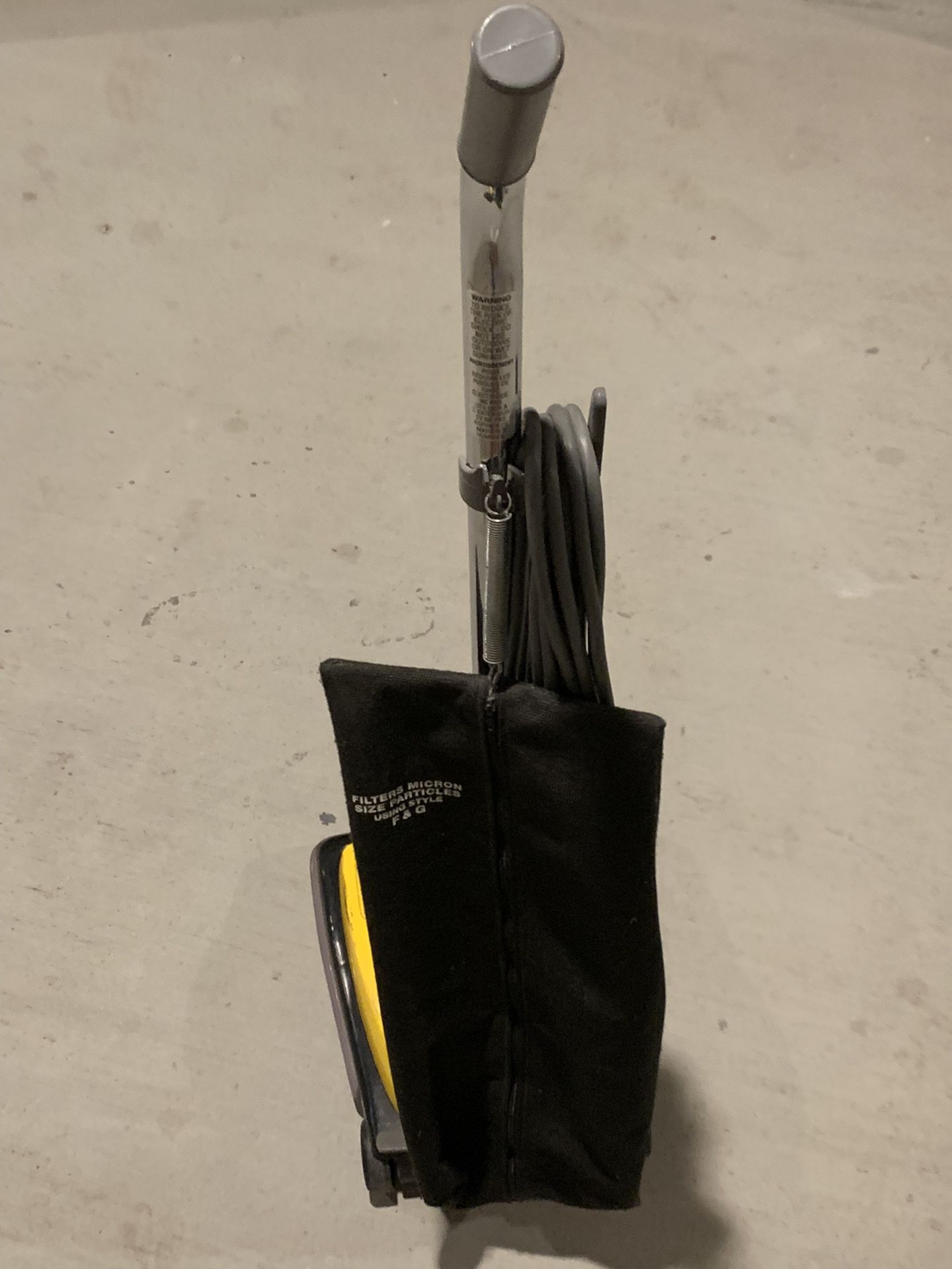 EUREKA HEPA HEAVY DUTY VACUUM