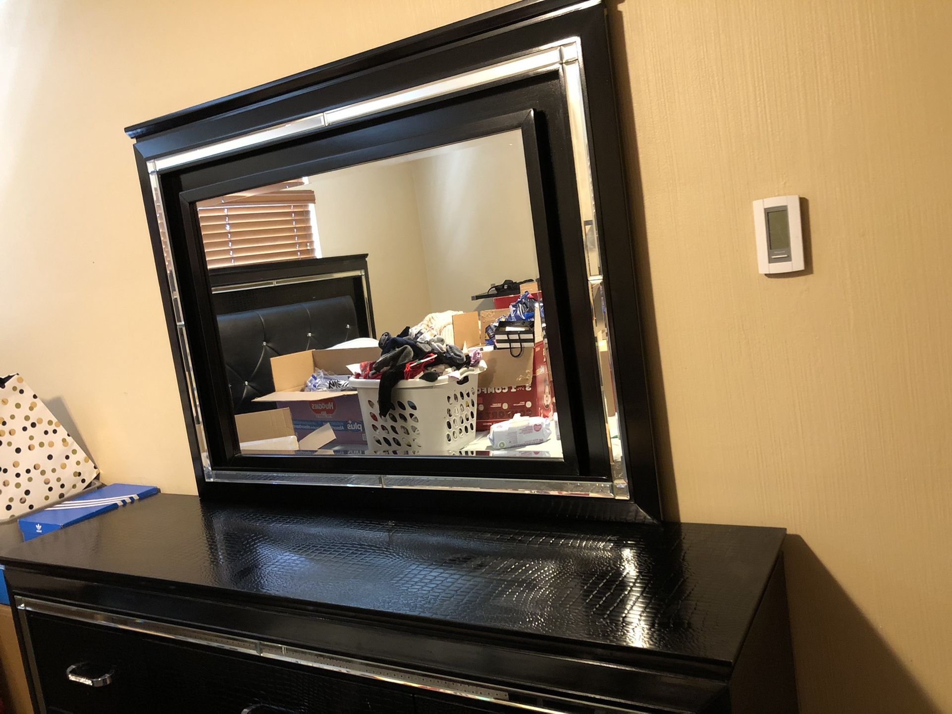 Light Up Dresser