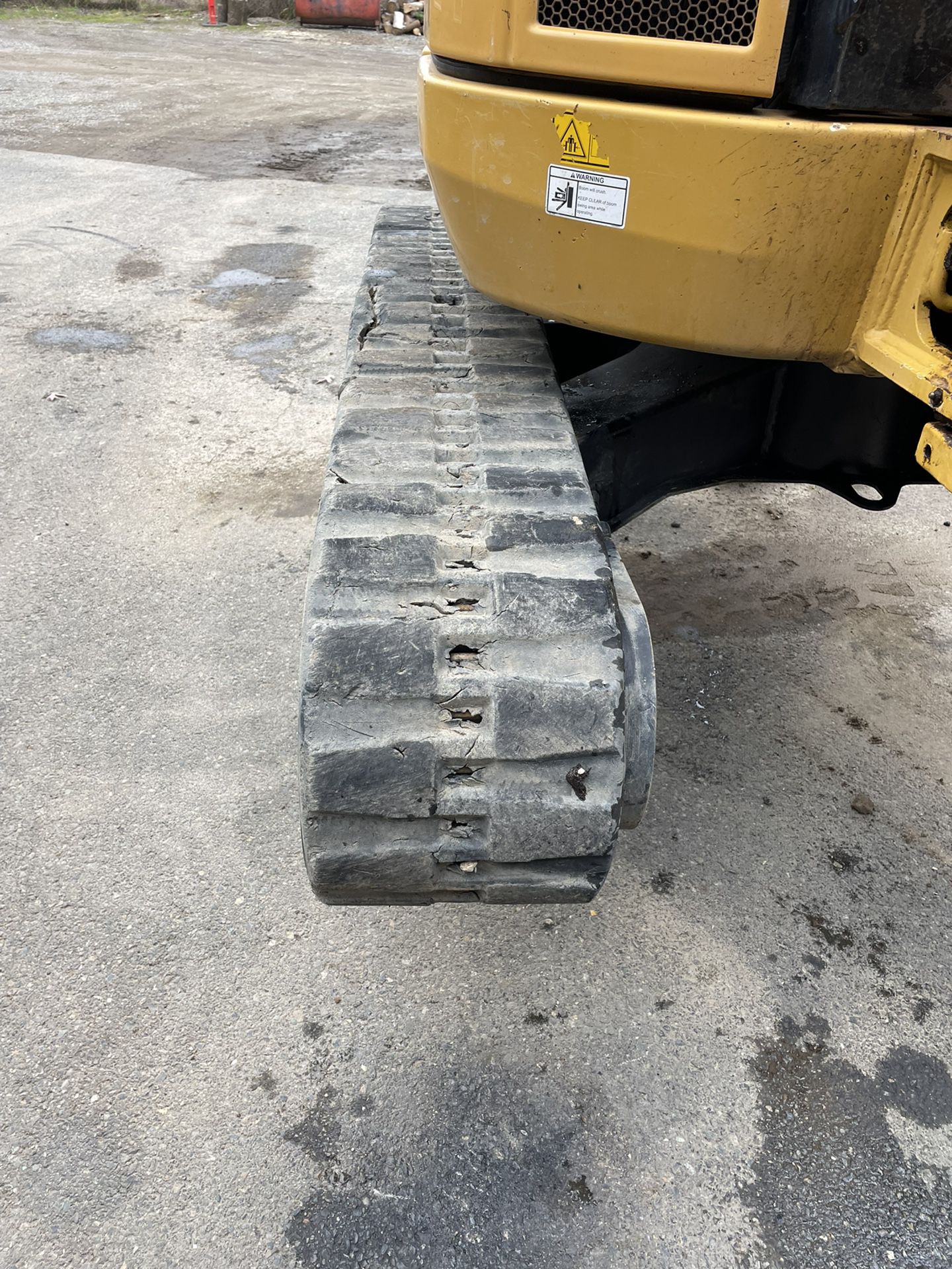 Mini excavator rubber track