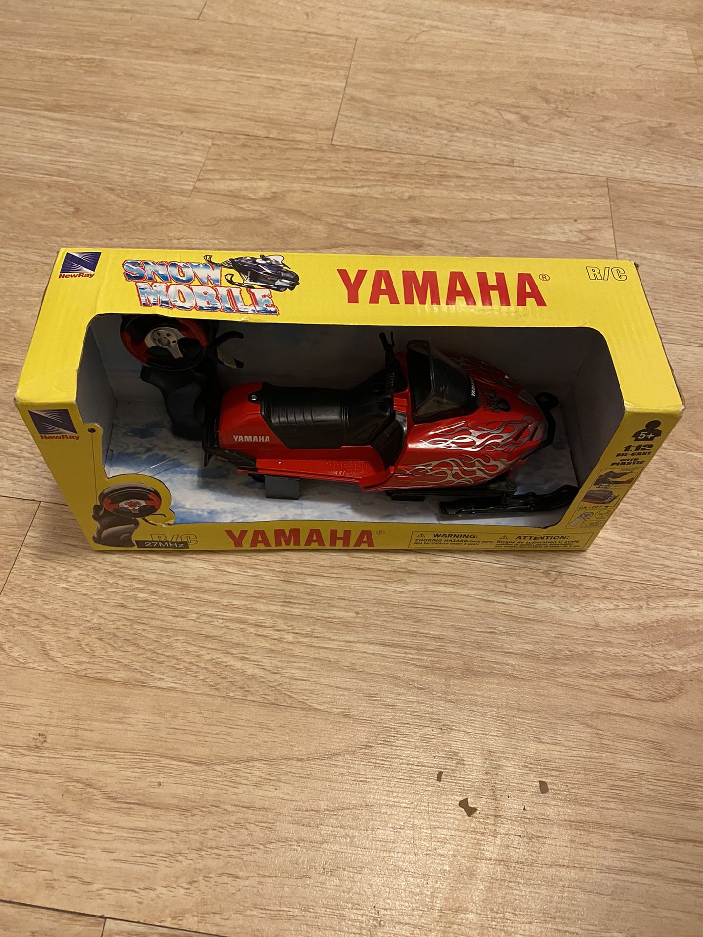 Remote Control Snowmobile Yamaha