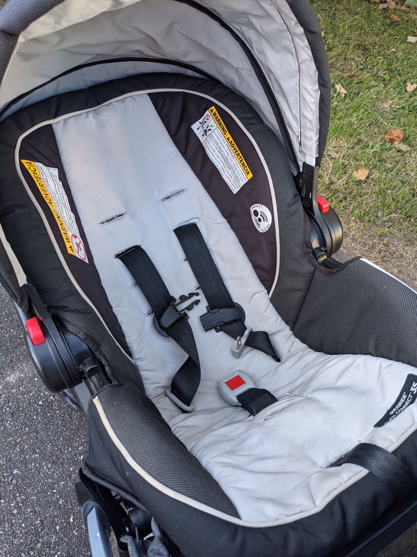 Stroller & Graco Snugride Click Connect 35 Car Seat