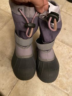 Kids Snow Boots Size 11 Beautiful Condition Thumbnail
