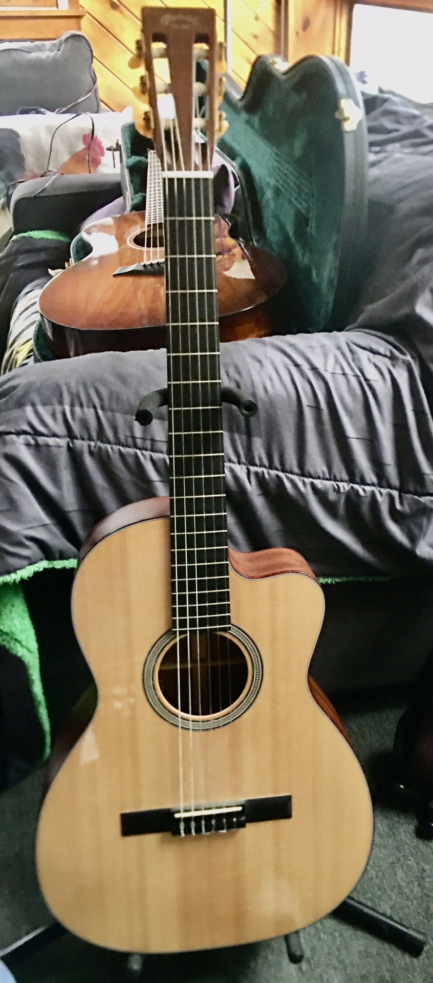 Martin 000-N Cutaway, Classical Nylon