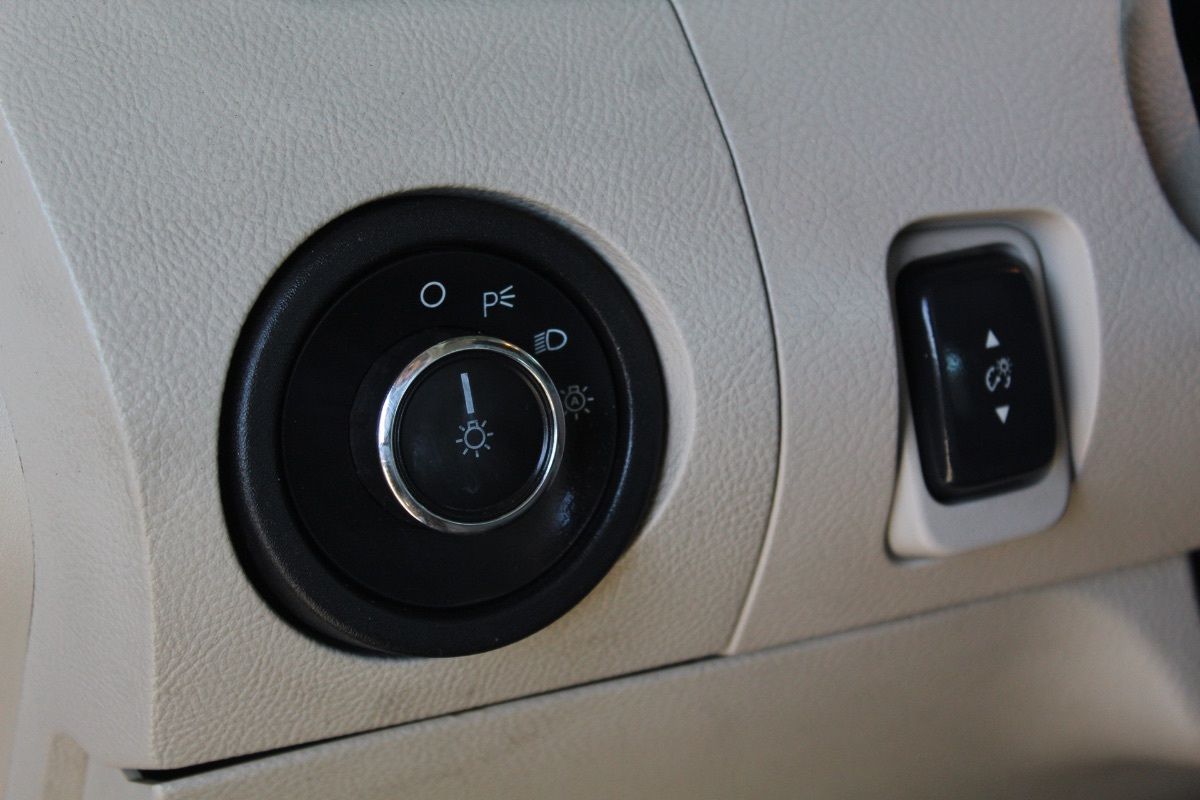 2011 Ford Taurus