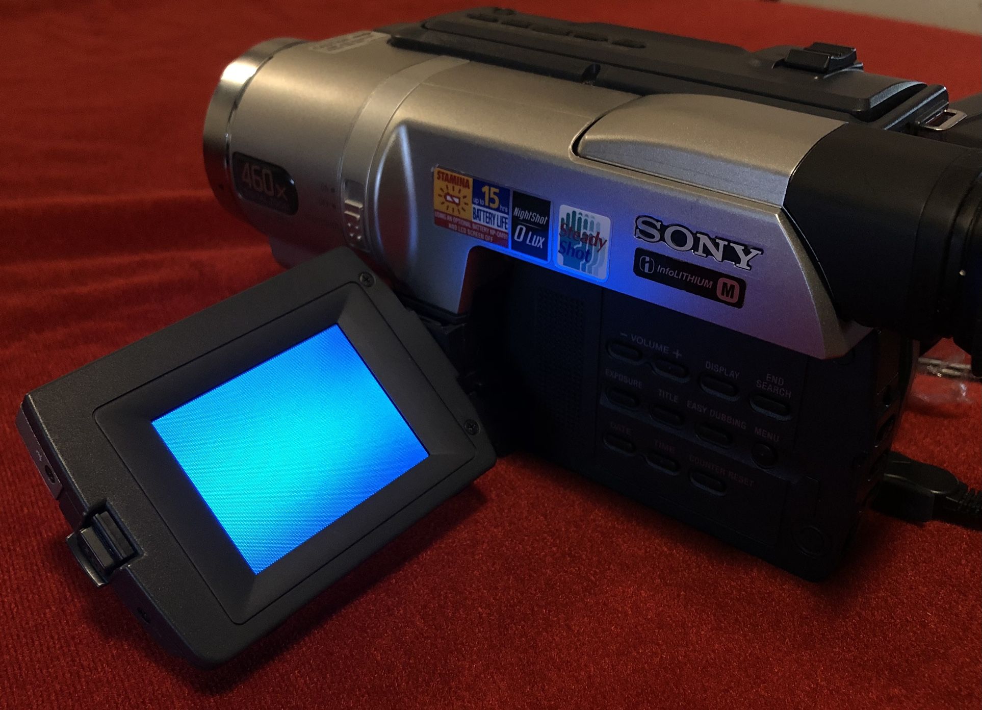 BOTH BROKEN Sony Handycam Camcorder Camera Recorder LOT BUNDLE CCD-TRV308 NTSC Hi8 Cassette CCD-FX620 Video8 Hi-Fi Stereo FOR PARTS OR REPAIR Black
