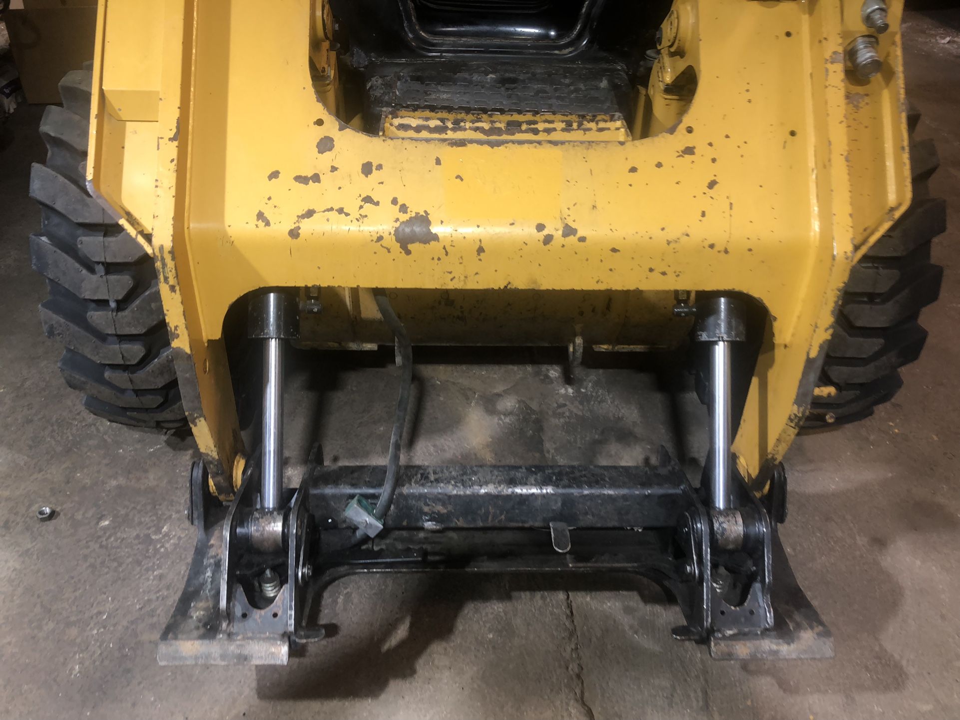 2016 caterpillar 246d skid steer High Flow