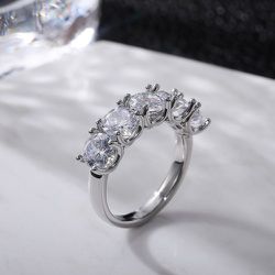 Lovely Round Dainty CZ Gems Silver Plated Trendy Fashion Eternity Rings, K837
 
  Thumbnail