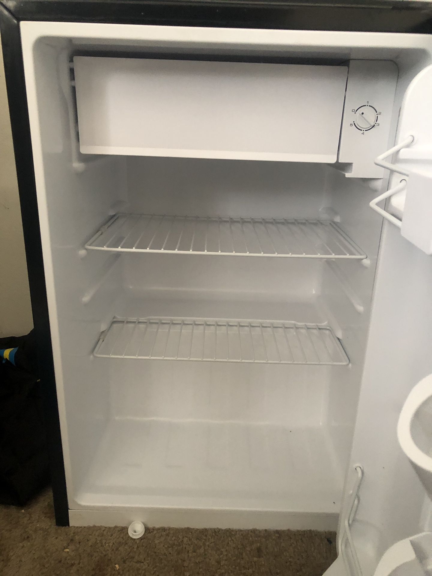 Haier Mini Fridge