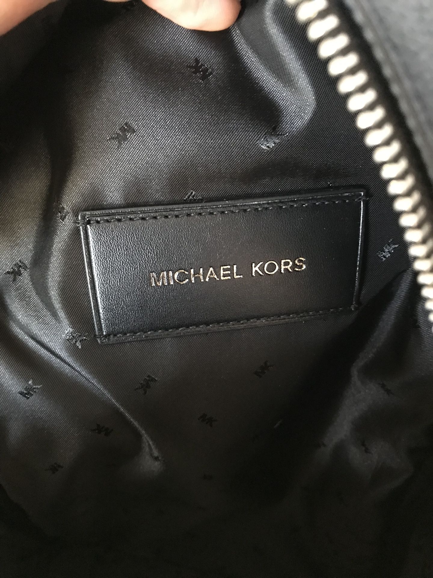 Michael Kors Sling Pack Men