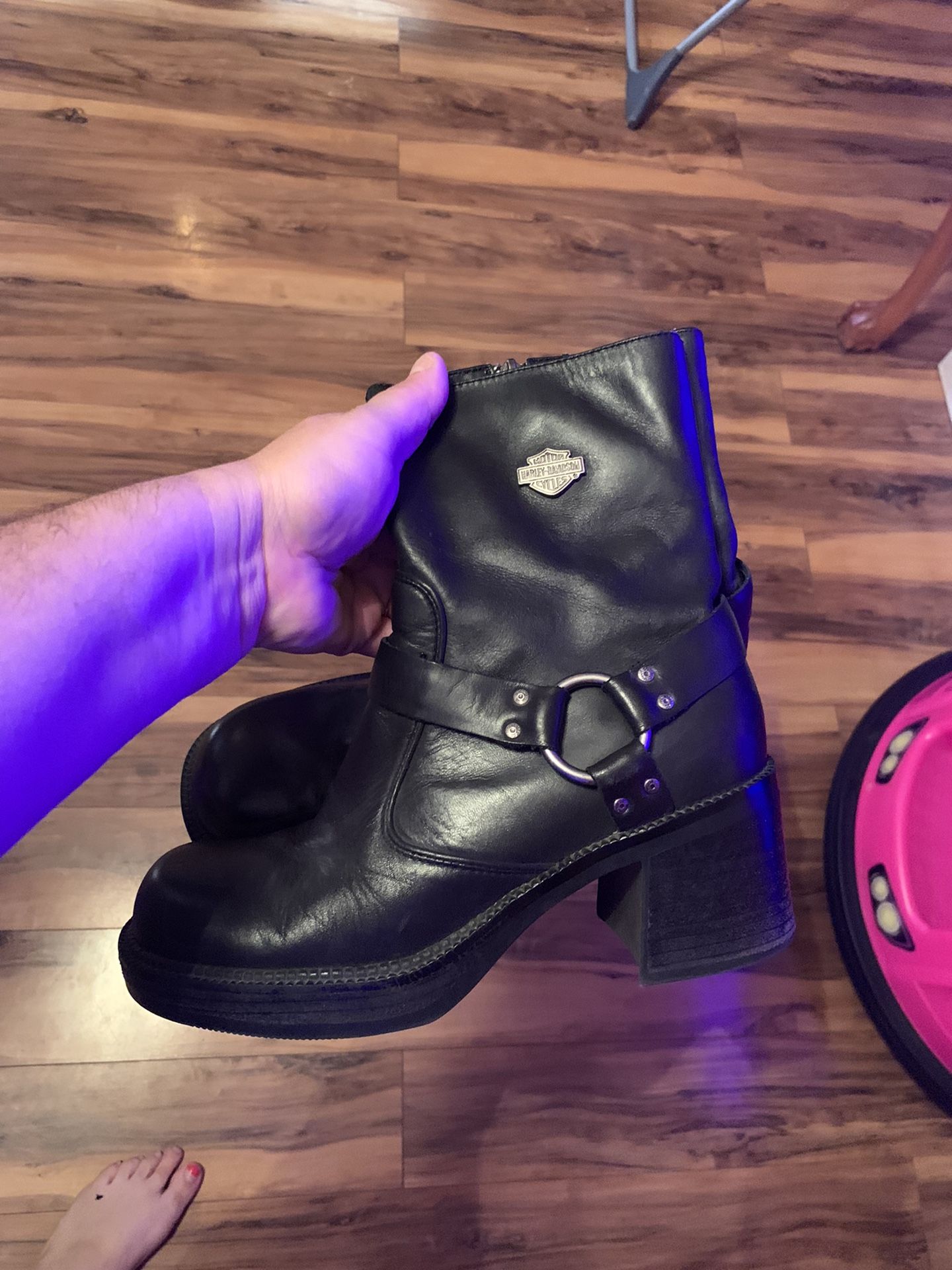 Ladies Size 8 1/2 Harley Davison boots