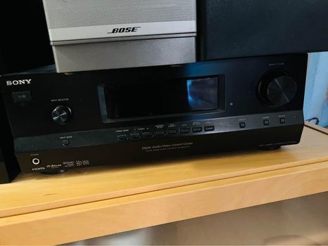 Sony multi chanel av receiver str-dh250 With bose 5 series and speaker set