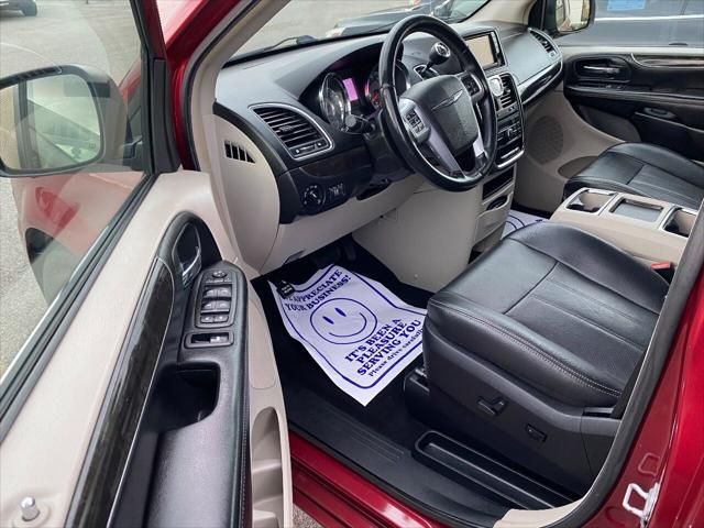 2013 Chrysler Town & Country