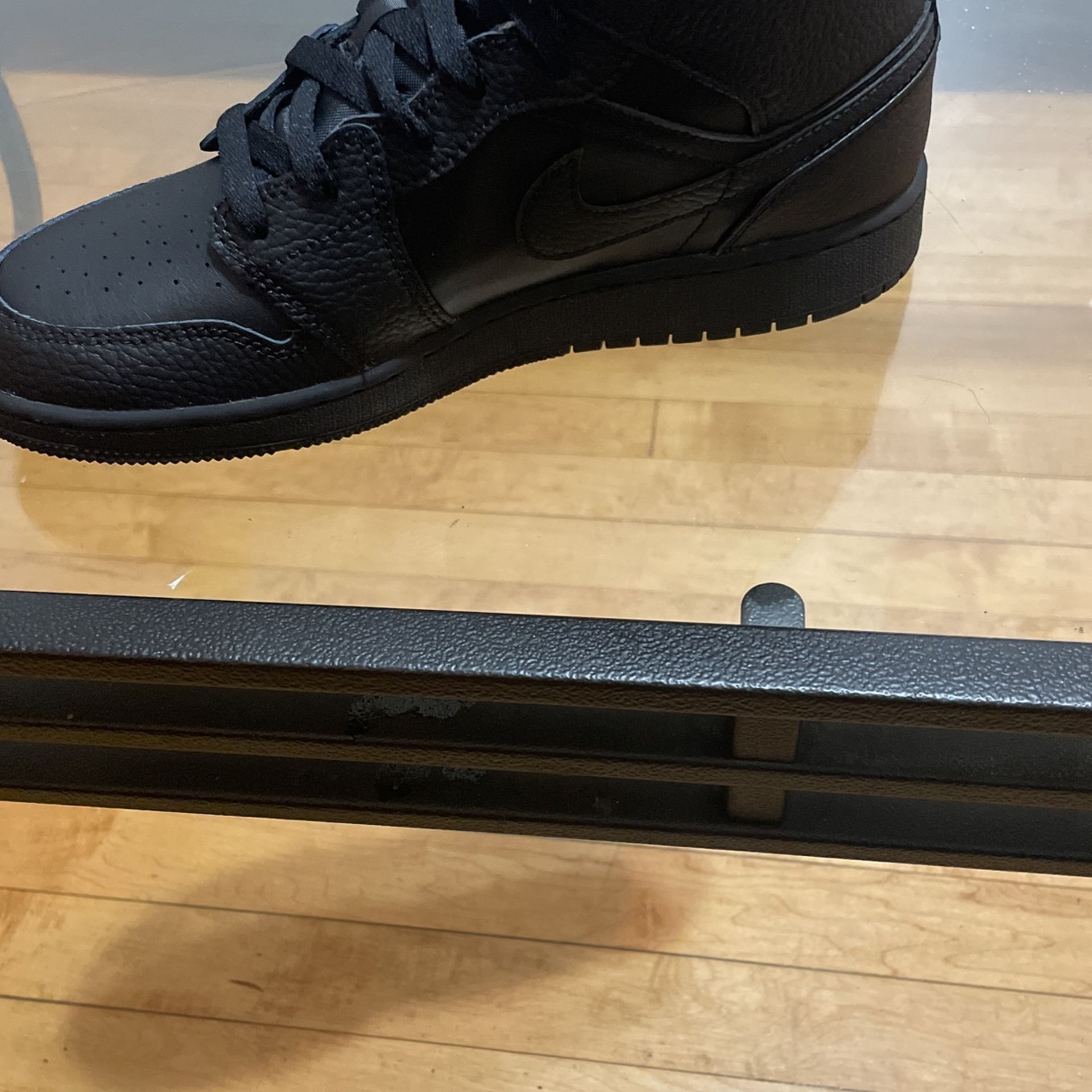 7y Black Air Jordan 1 Mid (GS)