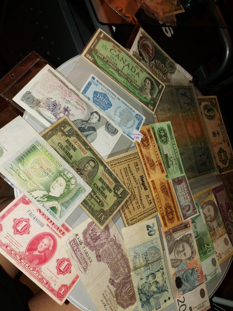 Foreign World Banknotes Currency Collection