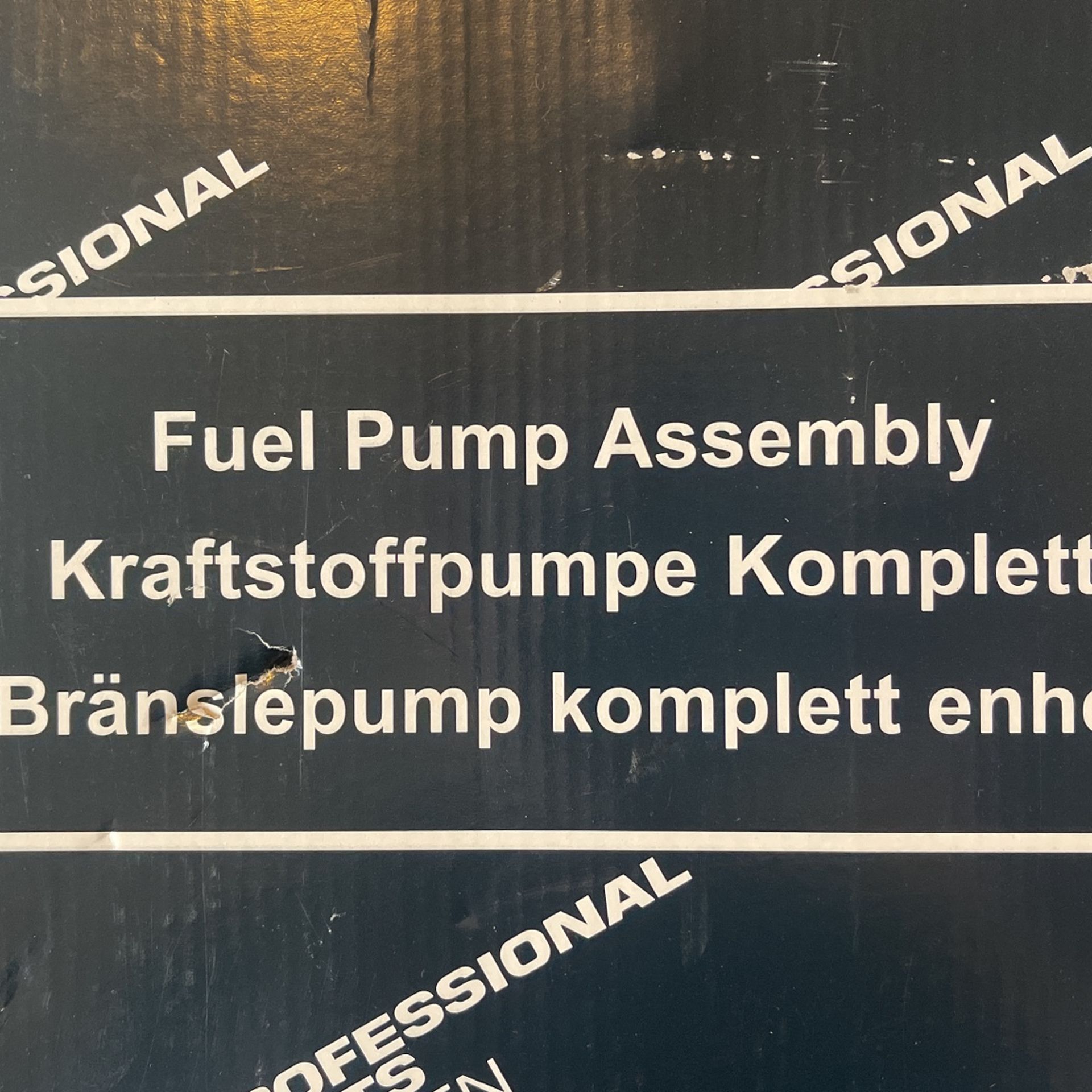 2007 SAAB 9-5 Fuel Pump Assembly