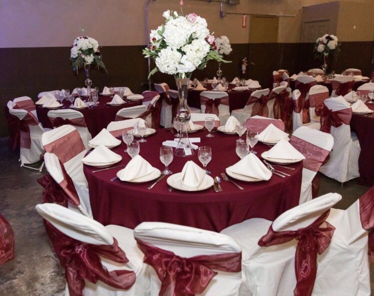 Round Table  Cover And Chair Cover With Ribbons 