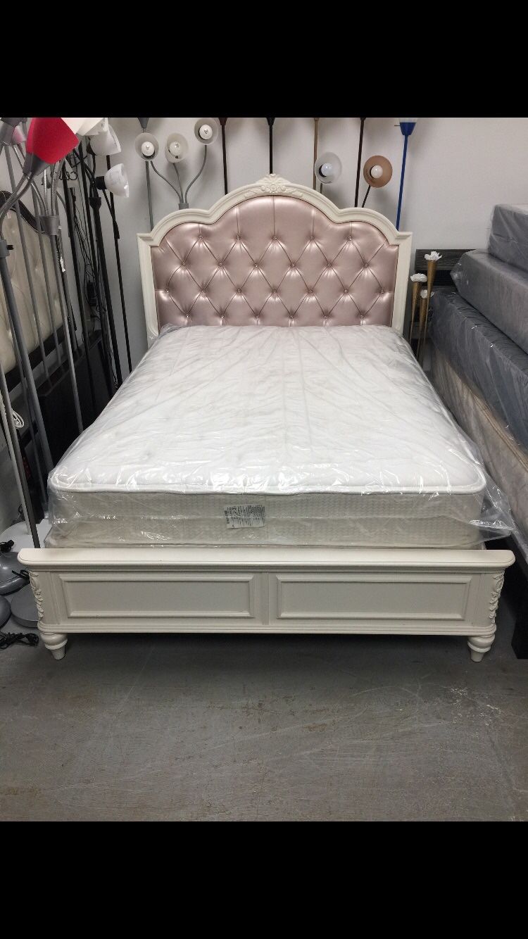 Full Bed Frame And Mattress