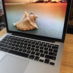 2014 MacBook Pro  Retina Intel i5,8Gb, 256Gb/1Tb,13” Screen,WiFi, Catalina, Logic Pro,Photoshop,Final Cut Pro,Office for Great Sale Thumbnail