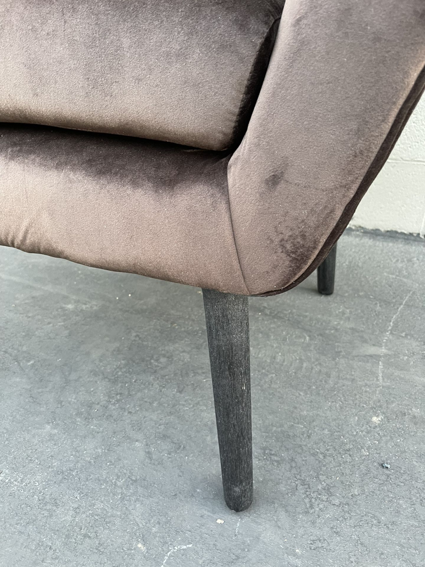 Velvet Chair