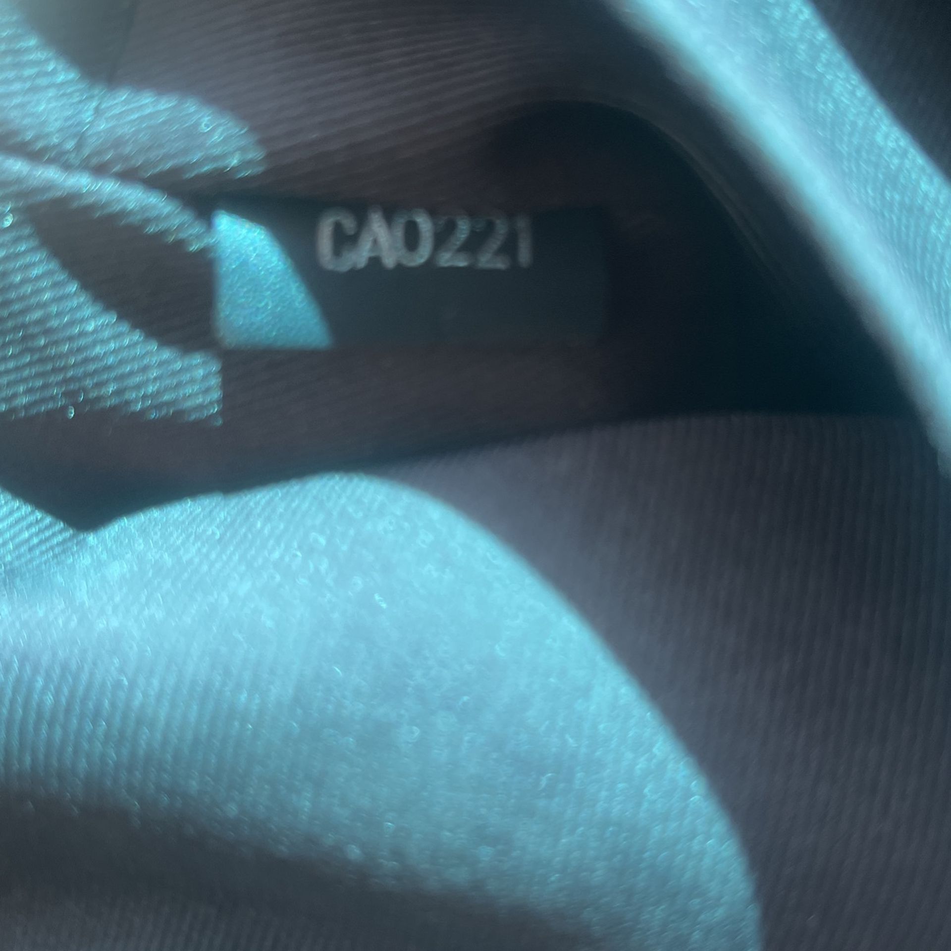 Louis Vuitton messenger Bag