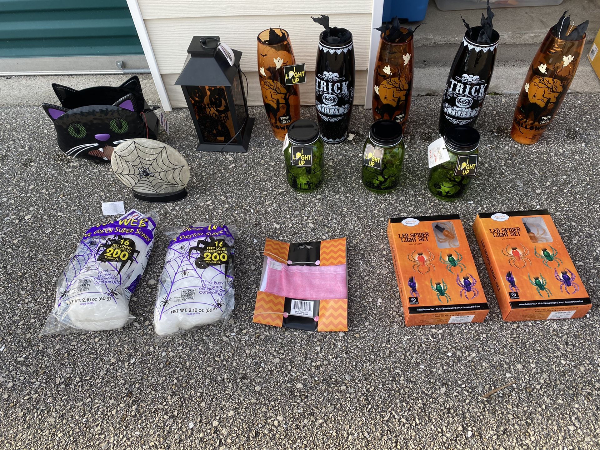 Halloween decorations and light up items
