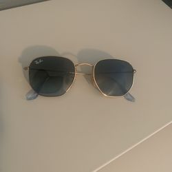 RayBans With Case Thumbnail