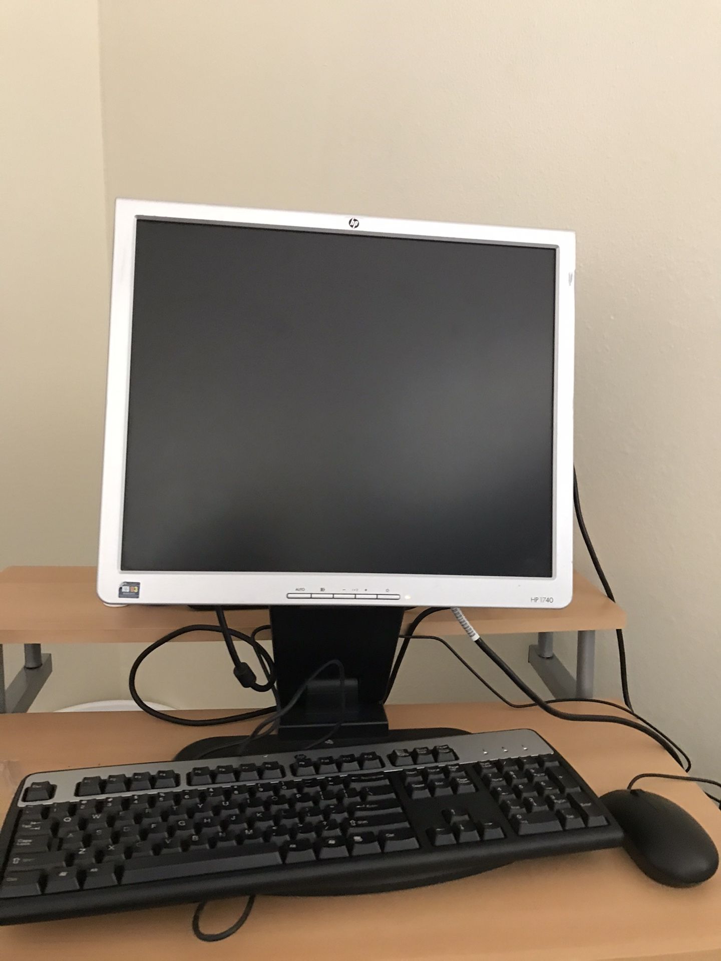 Computer & Computer Desktop
