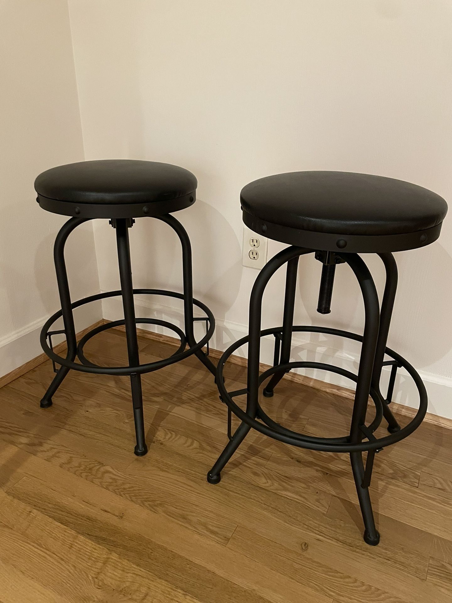 Counter bar Stools Available !!