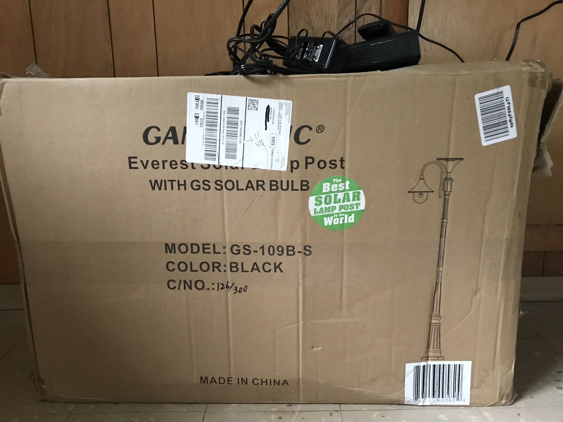 Outdoor Solar Lamp Post